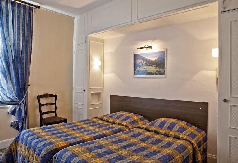 חדר סטנדרט לשלושה, Des Bains Et Résidences