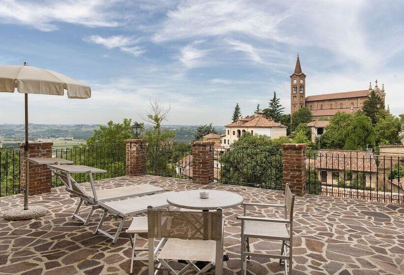 سوییت جونیور با بالکن, Sunstar Hotel Piemont Castello Di Villa