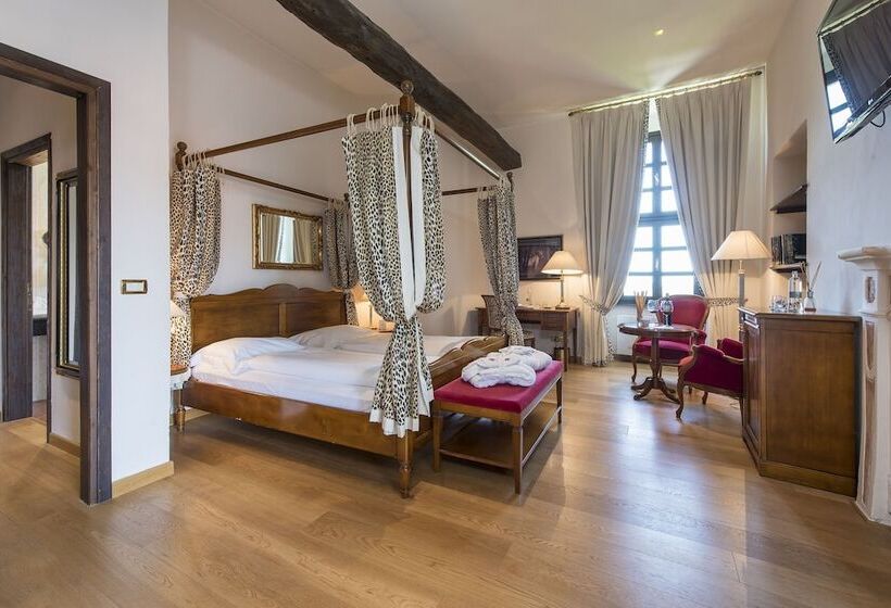 سوییت جونیور با بالکن, Sunstar Hotel Piemont Castello Di Villa