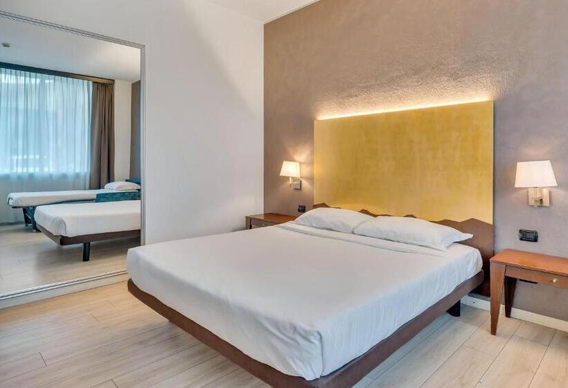 Quarto Quádruplo Estandar, B&b Hotel Bergamo Executive