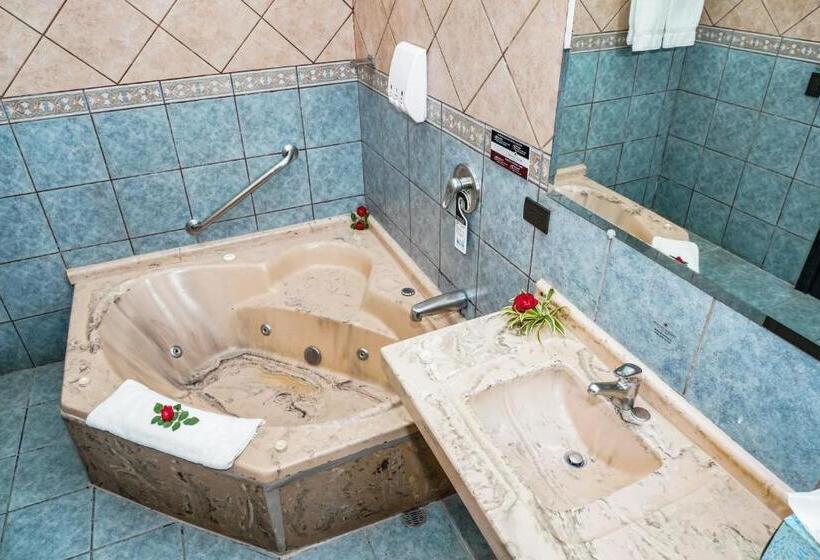 اتاق لوکس, Montana De Fuego All Inclusive