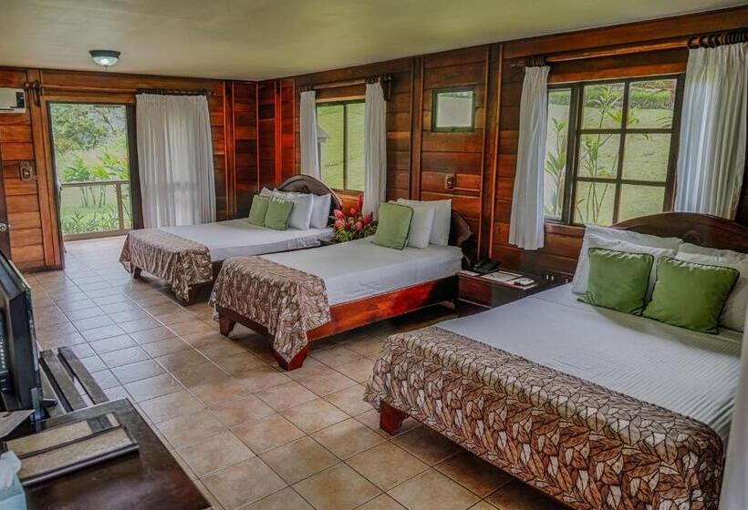 اتاق خانوادگی, Montana De Fuego All Inclusive
