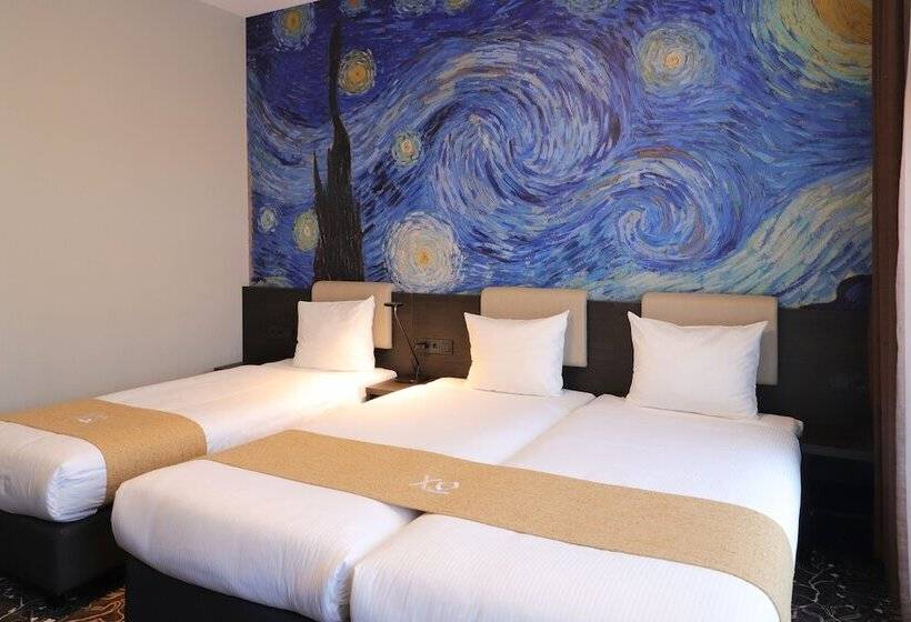 اتاق استاندارد سه نفره, Van Gogh