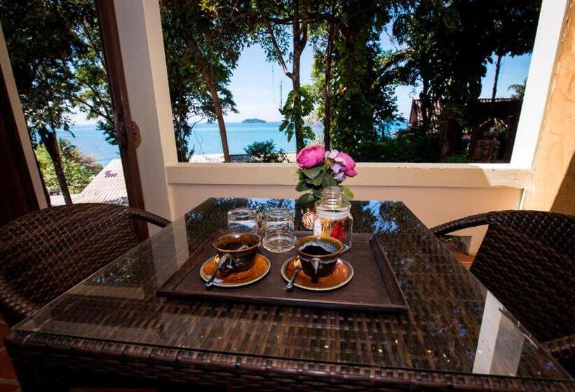 اتاق لوکس با چشم‌انداز دریا, Koh Chang Cliff Beach Resort