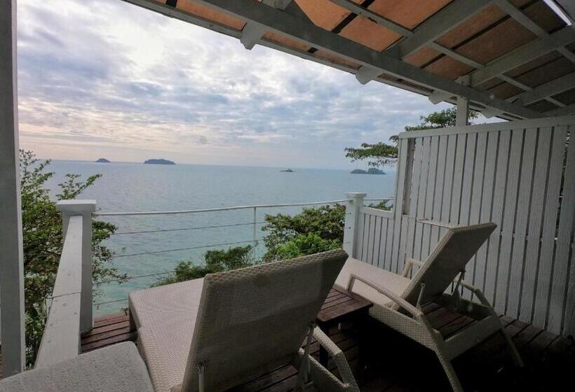 اتاق سوپریور با چشم‌انداز دریا, Koh Chang Cliff Beach Resort