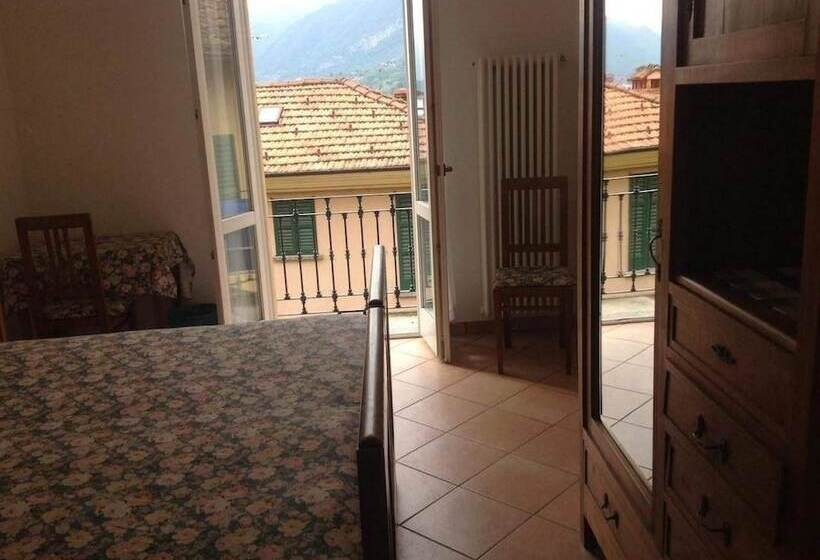 اتاق استاندارد با چشم‌انداز دریاچه, Albergo Giardinetto