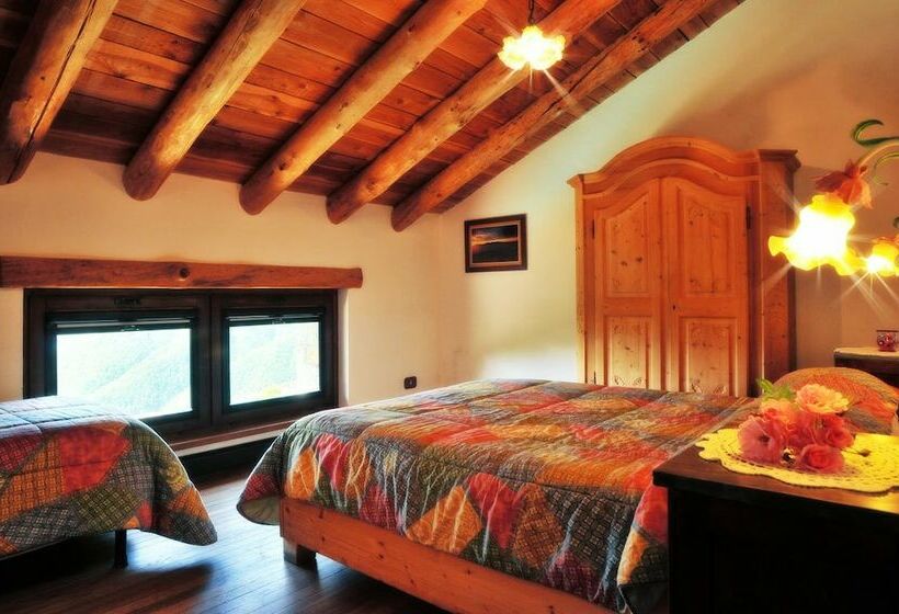 スタンダードトリプルルーム, Agriturismo Del Cimone