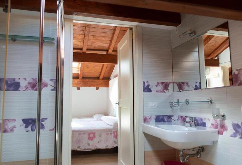 Люкс 2 Спальни, Agriturismo Prato Degli Angeli