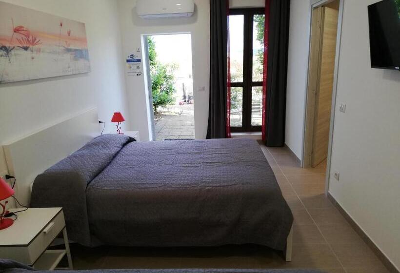 اتاق استاندارد سه نفره, Azienda Agrituristica Le Betulle