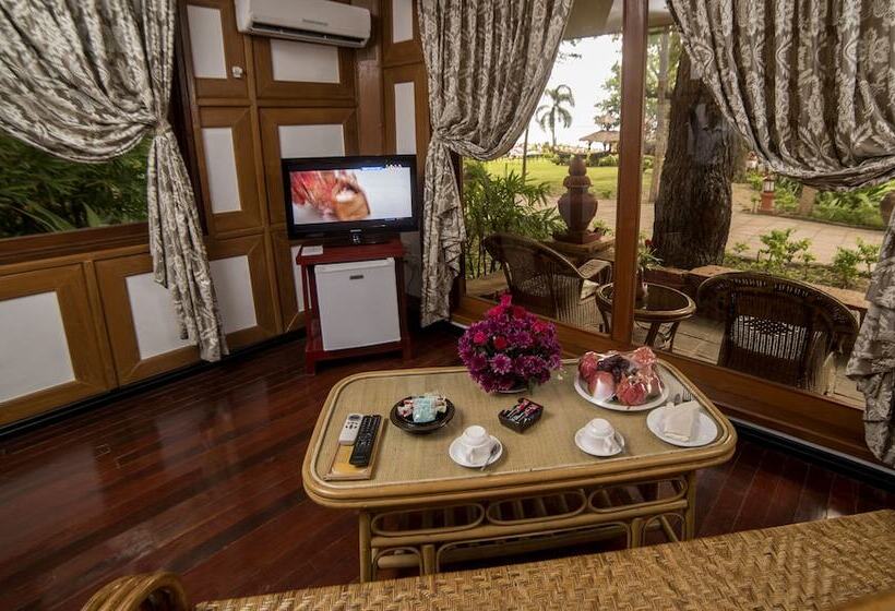 سوئیت با چشم‌انداز رودخانه, Kma Bagan Hotel River View