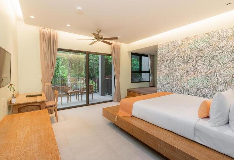 Семейный Номер, Khaolak Wanaburee Resort   Sha Extra Plus