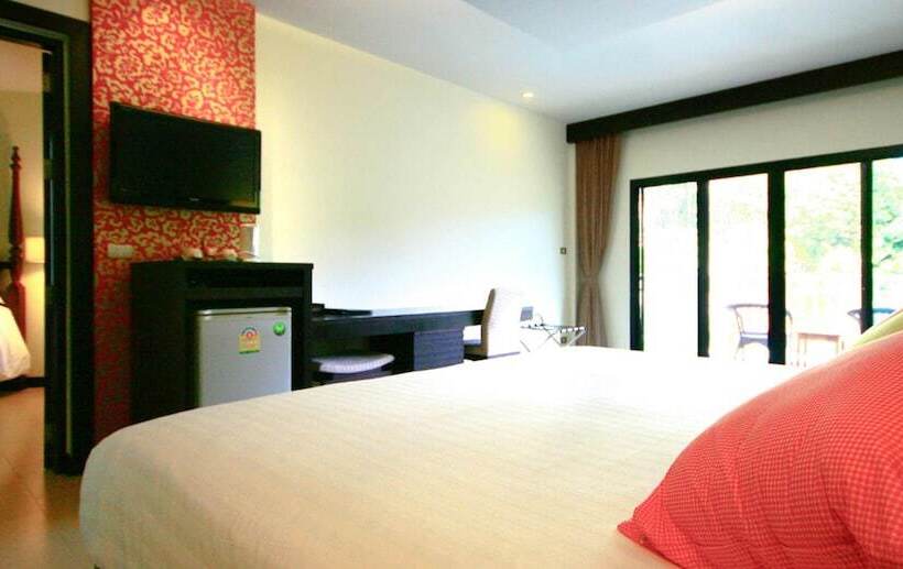 سوییت خانوادگی, Krabi Tipa Resort