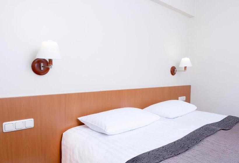 スタンダードシングルルーム, Art City Inn