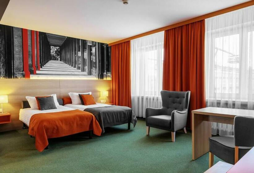 Номер Deluxe, Mdm City Centre