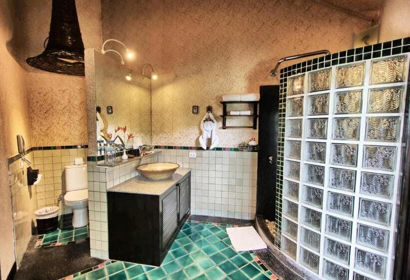 Номер Deluxe с Гидромассажем, Mangosteen Ayurveda & Wellness Resort   Sha Plus