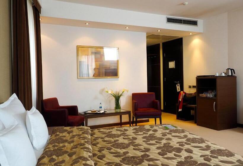 آپارتمان لوکس 1 خوابه, In Hotel Beograd