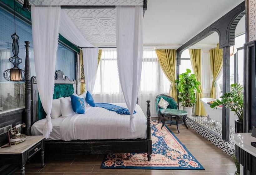 سوییت لوکس, Athena Hotel Quy Nhơn