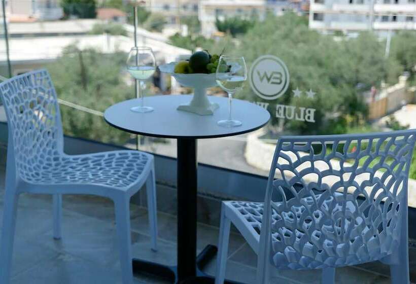 חדר דלוקס לשלושה, Blue Water Hotel Ksamil