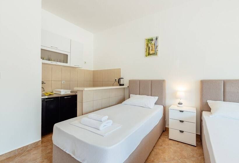 استودیو استاندارد با بالکن, Apartments Bonaca Igalo