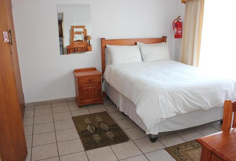 Quarto Estandar Vista Piscina, El Palmar Guesthouse