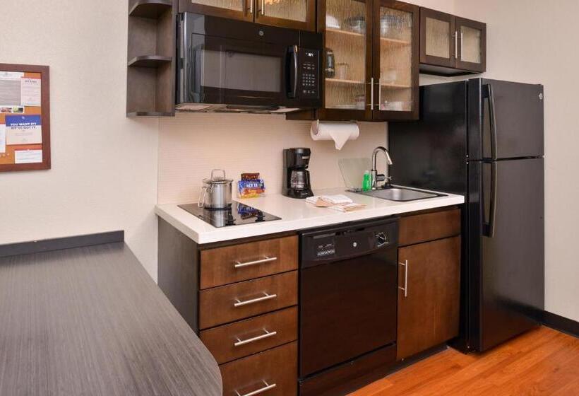 Люкс Адаптированный для Инвалидов, Candlewood Suites Austin Round Rock, An Ihg