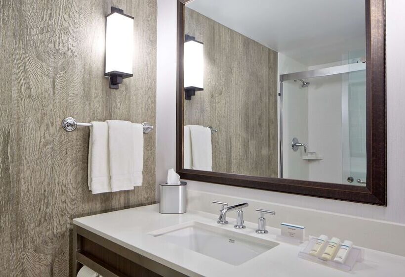 سوییت جونیور, Hilton Garden Inn Scottsdale Old Town
