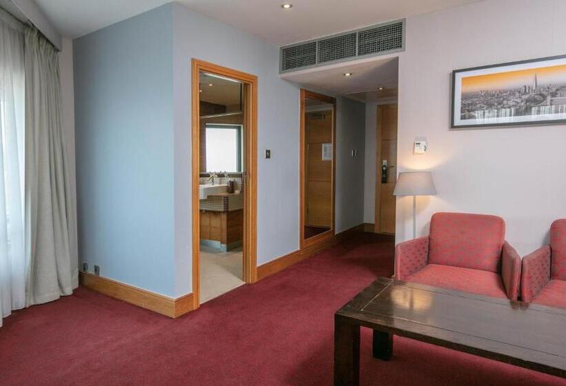 주니어 스위트, The Crown London, Worldhotels Distinctive