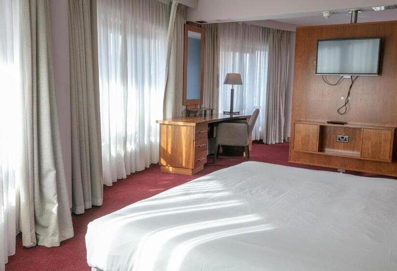 Люкс Кровать Кинг, The Crown London, Worldhotels Distinctive