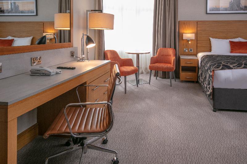 디럭스 룸, The Crown London, Worldhotels Distinctive