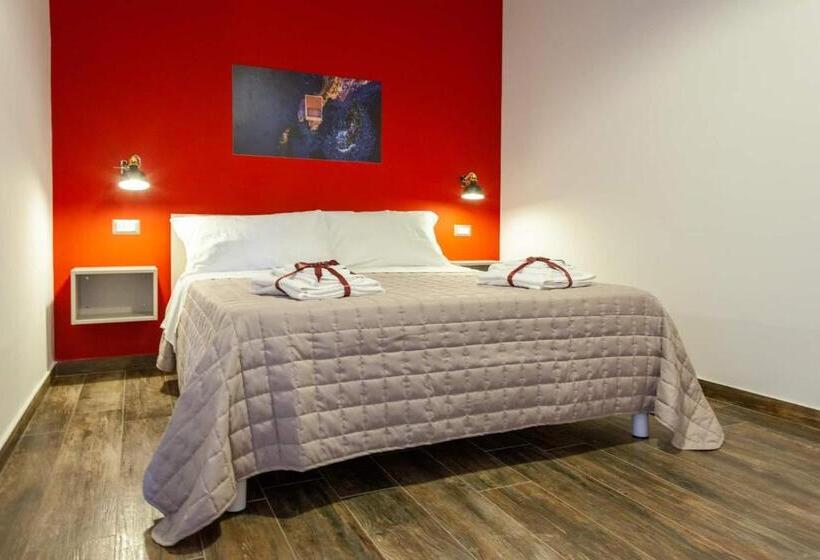 اتاق خانوادگی, Five Rooms Brolo