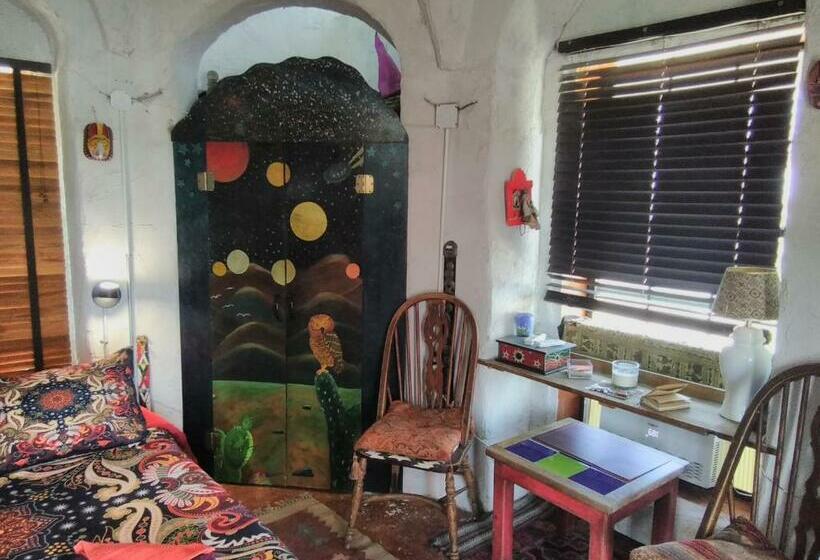 استودیوی استاندارد, La Loma Del Chivo Nabalom