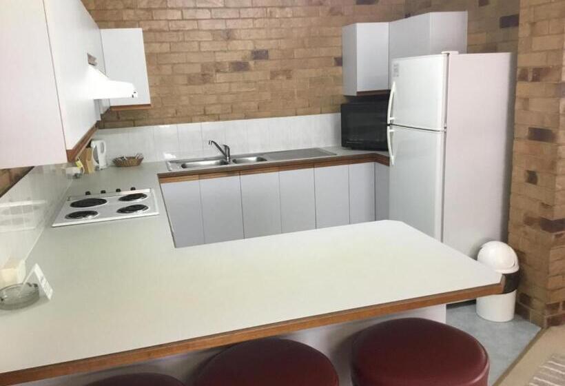 プールの見える１ベッドルームアパートメント, Bribie Waterways Motel