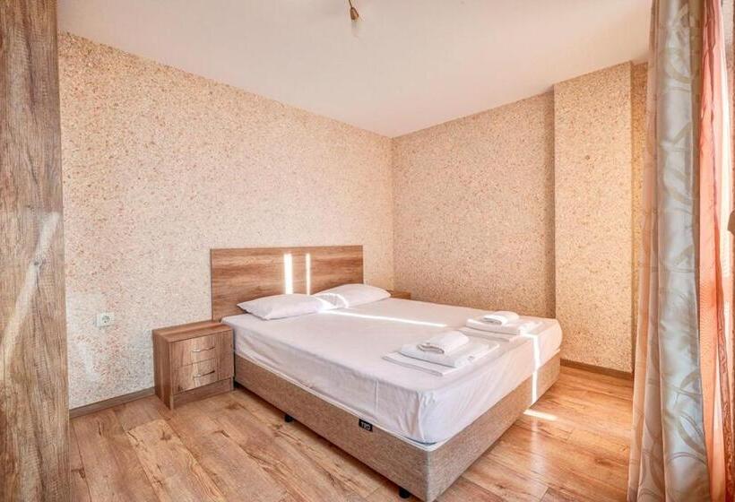 Апартаменты Пентхаус 2 Спальни, Complex Hunter S Beach