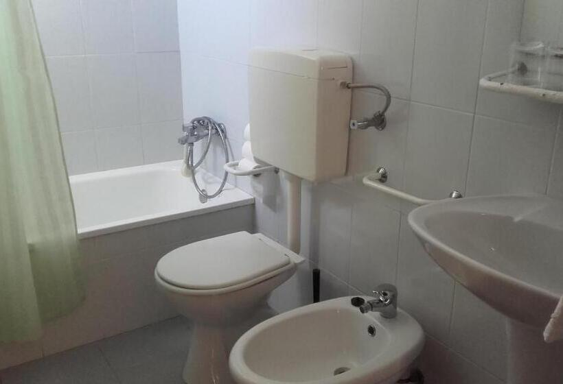 기본룸, Residencial Tropicália Al