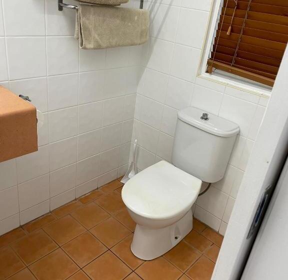 Номер Стандарт, Cooktown Motel