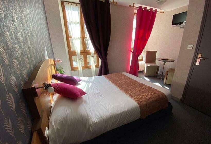 Номер Стандарт, Auberge Saint Fleuret