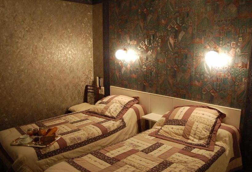 Номер Стандарт, Auberge Saint Fleuret