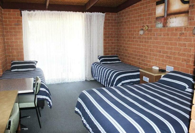 패밀리 룸, Alexandra Motor Inn   Victoria Aus