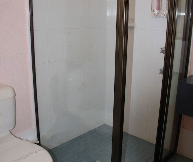Люкс 2 Спальни, Childers Gateway Motor Inn