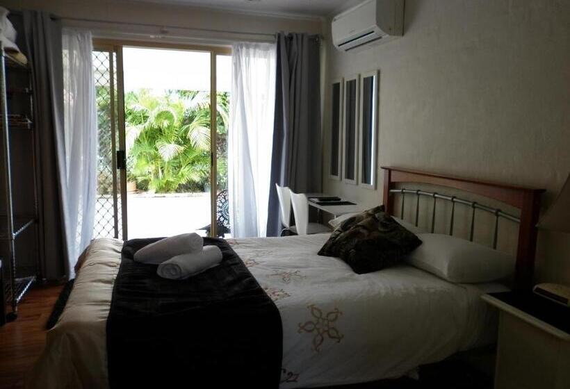 استودیوی استاندارد, Oceana Holiday Units