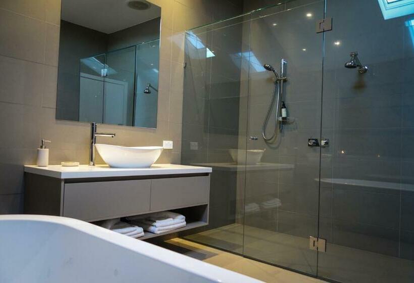 Дом 2 Спальни, Pomegranate Guest House