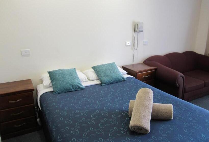 이코노미 룸, Snowgum Motel