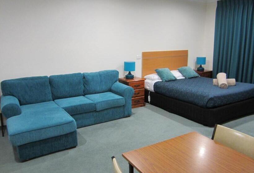 패밀리 스위트, Snowgum Motel