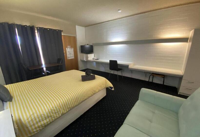 스탠다드 룸, Capri Motel