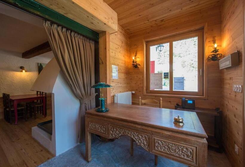 스탠다드 룸, Auberge Du Bachelard
