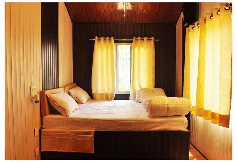 Quarto Deluxe, The Cocoon Camps & Nature Resorts