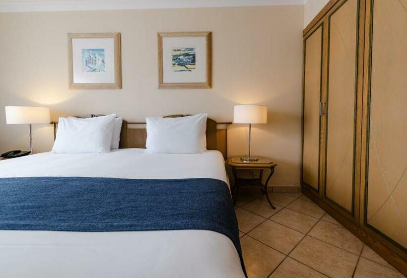 اتاق استاندارد با چشم‌انداز باغ, Maritim Antonine Hotel & Spa