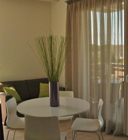 سوییت اجرایی, Bio Suites Pacinotti
