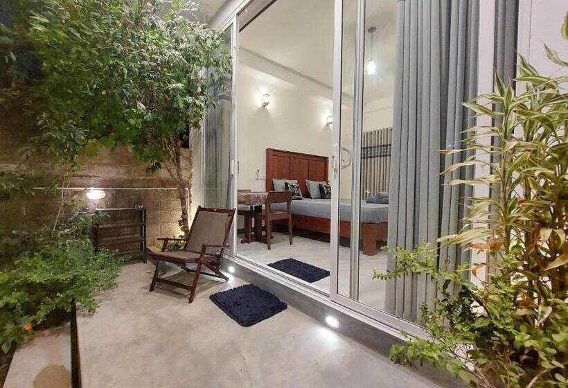 اتاق استاندارد با چشم‌انداز باغ, Chen Villa   Near Airport