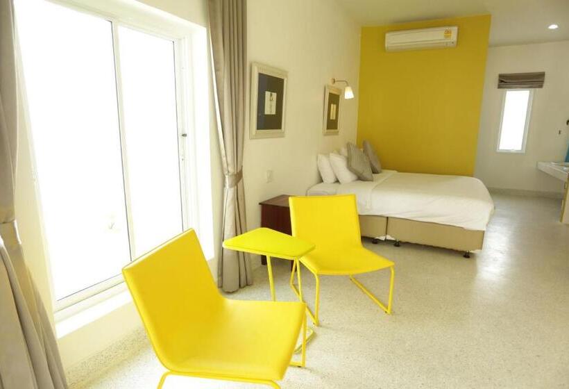 اتاق استاندارد با چشم‌انداز باغ, Meet The Sea Resort